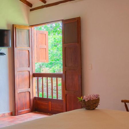 Hotel Hacienda Macedonia Barichara Eksteriør bilde